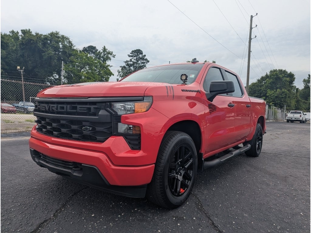 2023 Chevrolet Silverado 1500 Custom