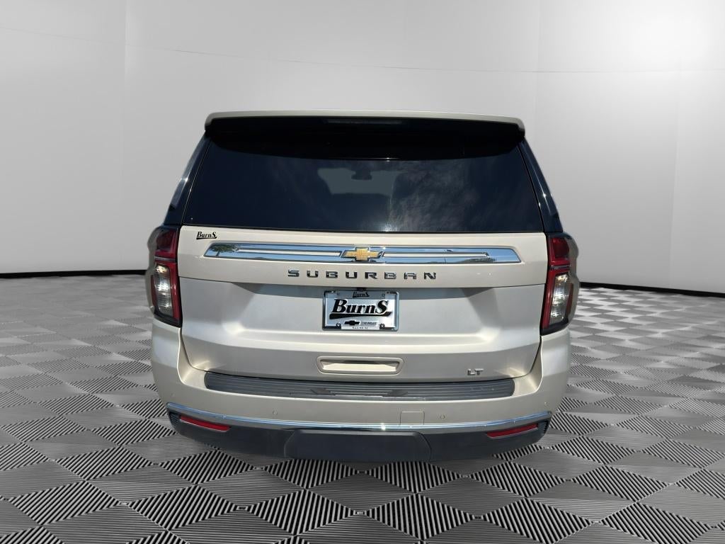 2024 Chevrolet Suburban LT