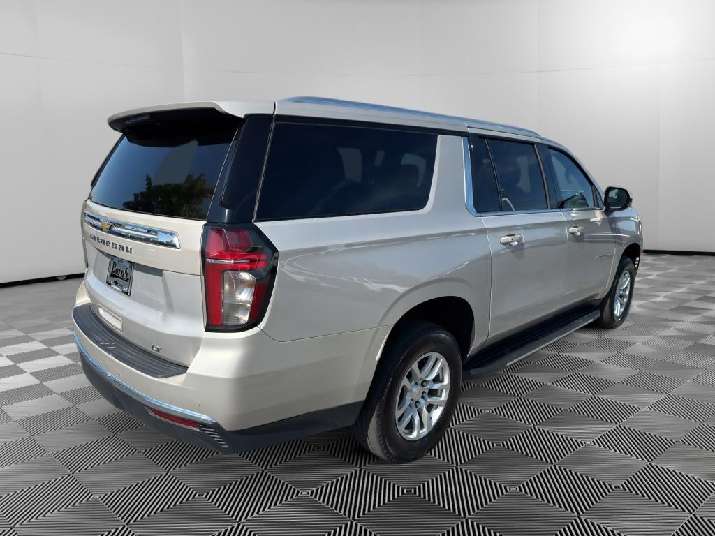 2024 Chevrolet Suburban LT