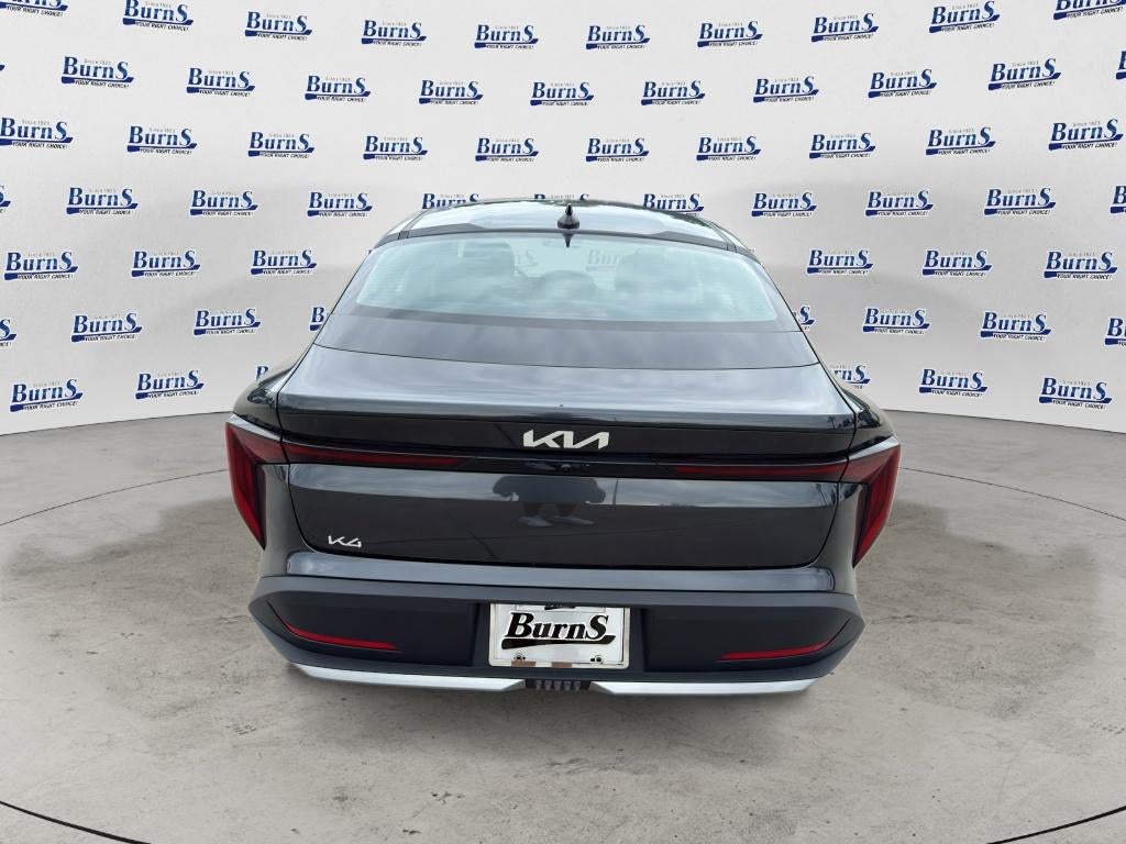 2026 Kia K4 LXS