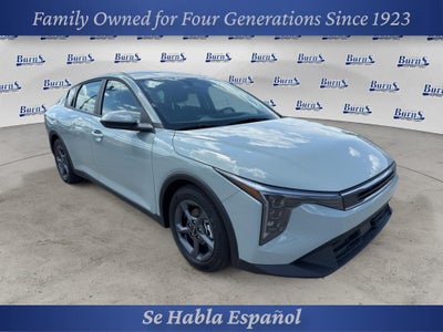 2026 Kia K4 LXS