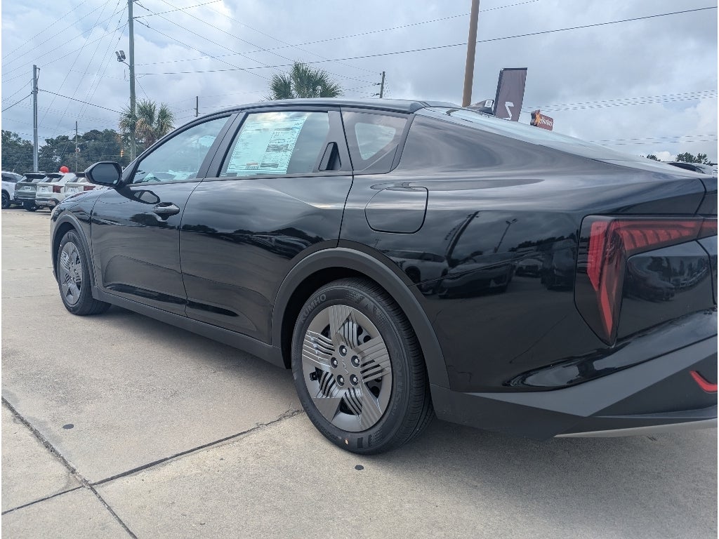 2026 Kia K4 LX