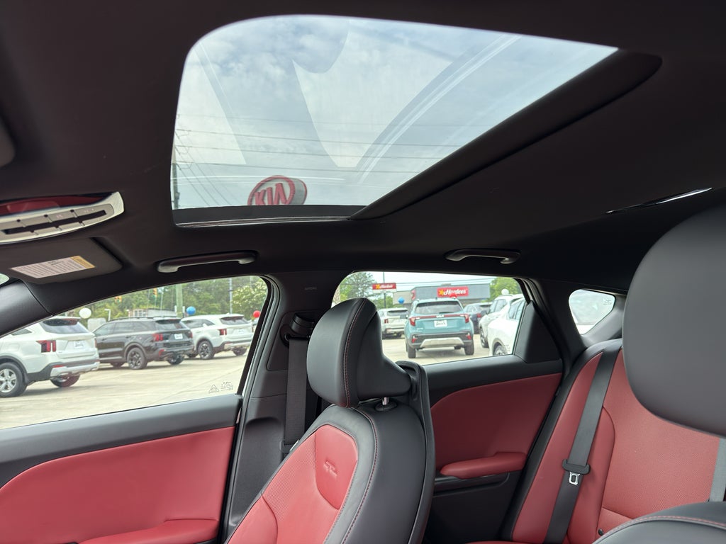 2026 Kia K4 GT-Line