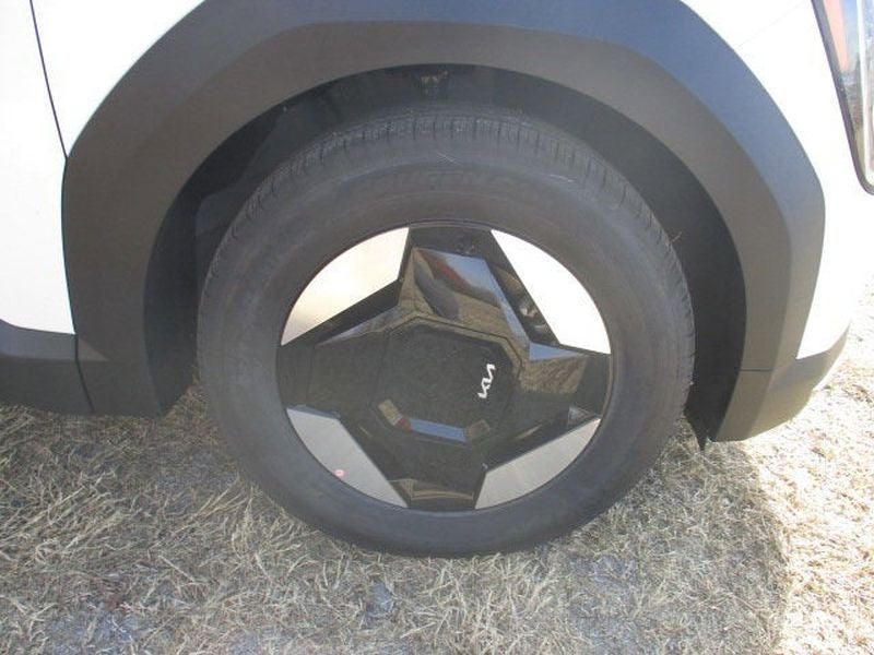 2026 Kia EV9 Light Short Range