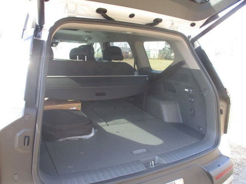 2026 Kia EV9 Light Short Range