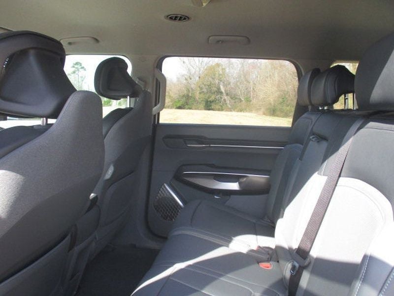 2026 Kia EV9 Light Short Range