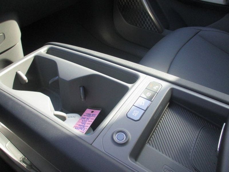 2026 Kia EV9 Light Short Range