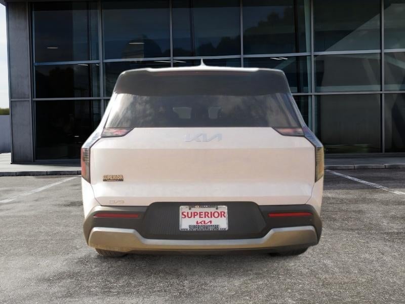 2026 Kia EV9 Light Short Range
