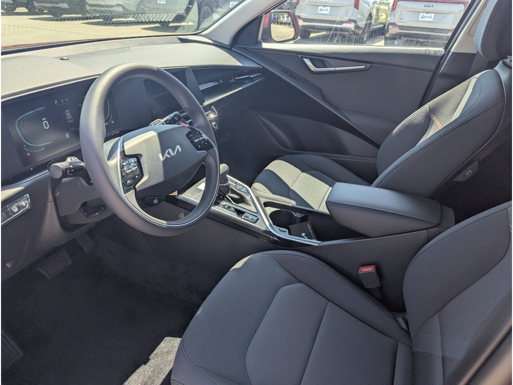 2026 Kia Niro LX