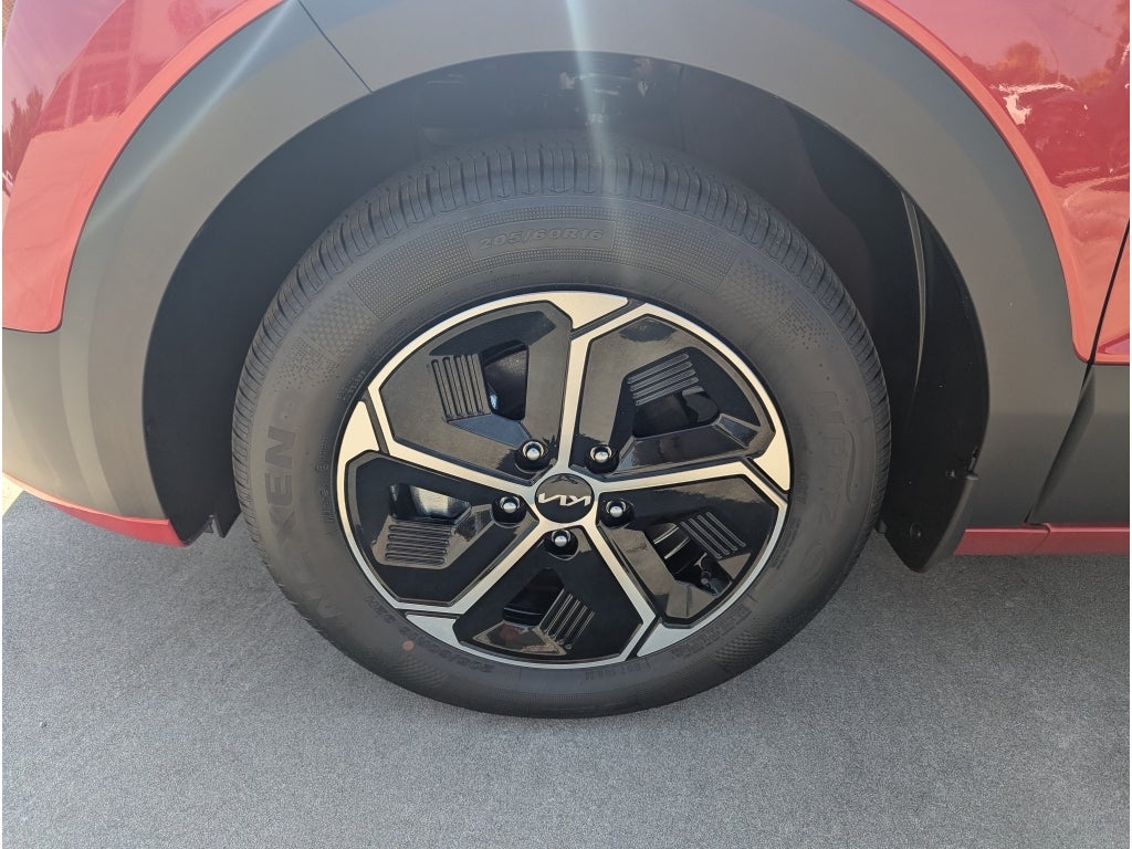 2026 Kia Niro LX