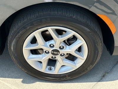 2025 Kia Soul Base