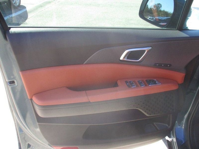 2026 Kia Carnival MPV Hybrid SX