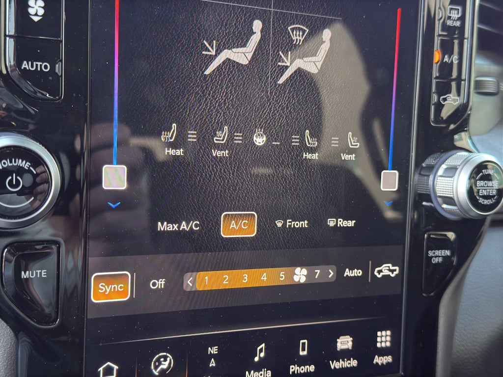 2023 RAM 1500 Laramie