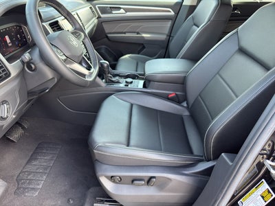 2023 Volkswagen Atlas 2.0T SE w/Technology