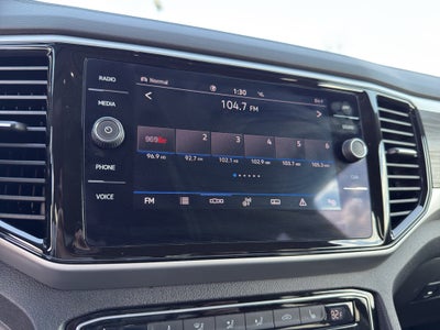 2023 Volkswagen Atlas 2.0T SE w/Technology