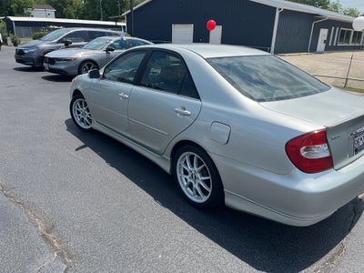 2004 Toyota Camry LE