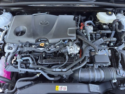 2025 Toyota Camry Hybrid SE