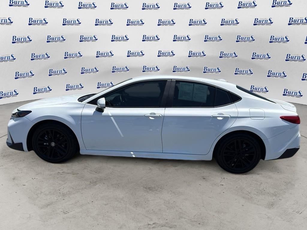 2025 Toyota Camry Hybrid SE
