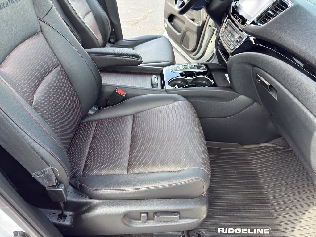 2023 Honda Ridgeline AWD BLACK EDITION
