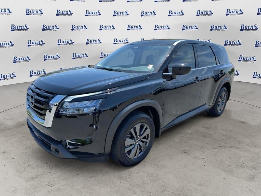 2025 Nissan Pathfinder S