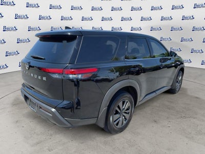 2025 Nissan Pathfinder S