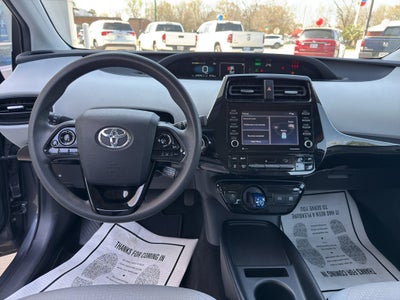 2022 Toyota Prius LE