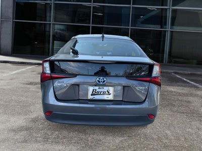 2022 Toyota Prius LE