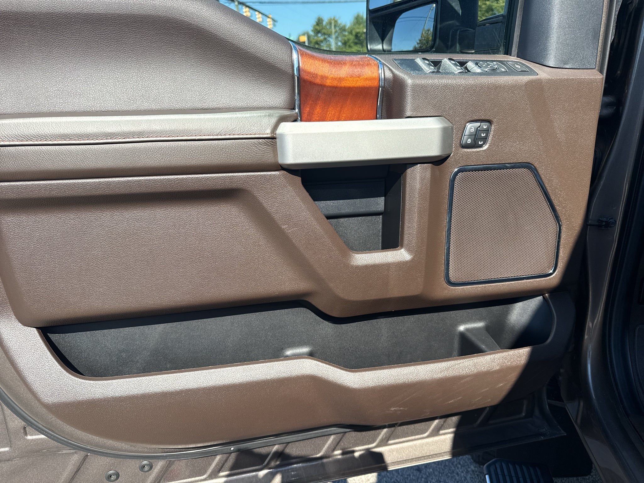 2022 Ford F-350 Base