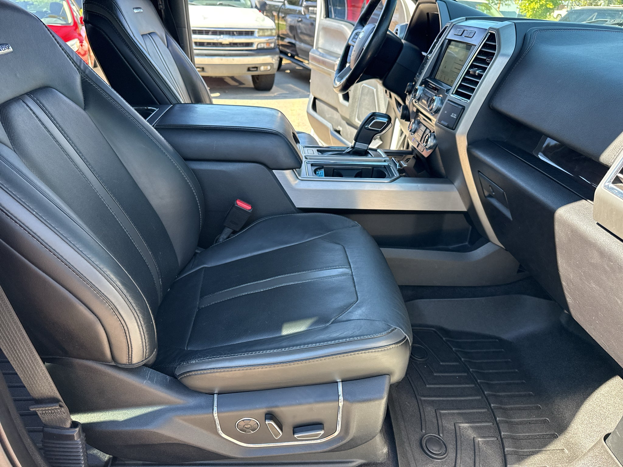 2016 Ford F-150 Platinum