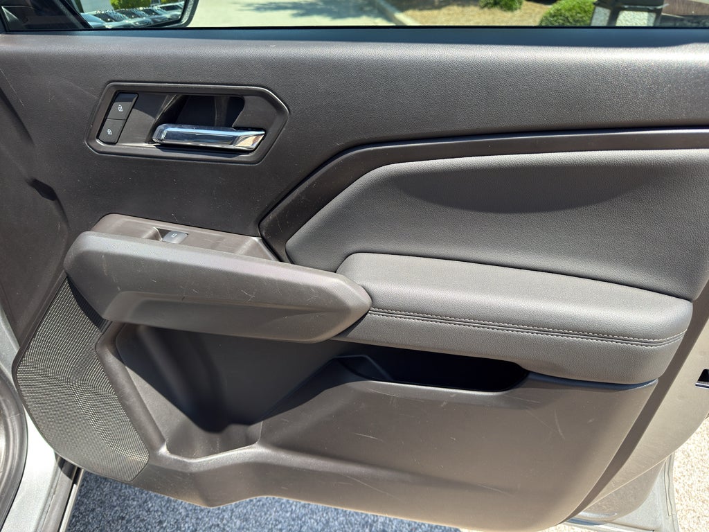 2024 Chevrolet Colorado 2WD LT