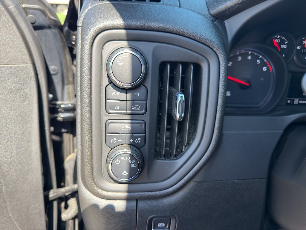 2021 Chevrolet Silverado Custom