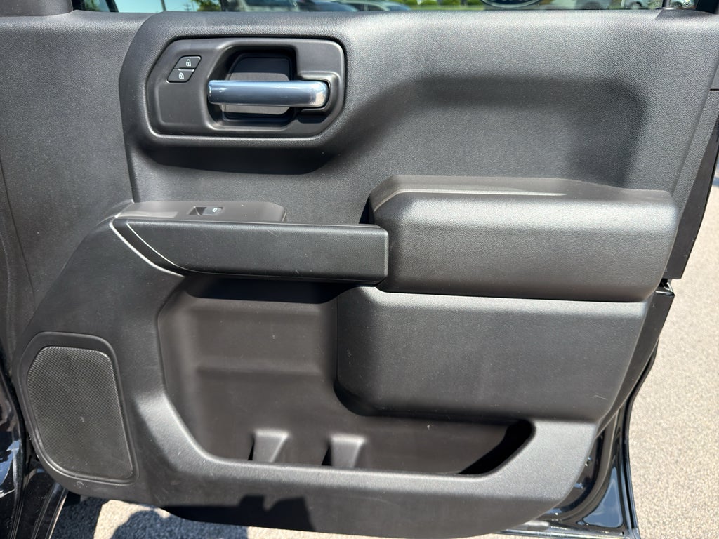 2021 Chevrolet Silverado Custom