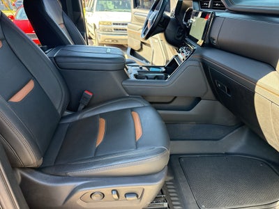 2024 GMC Sierra AT4