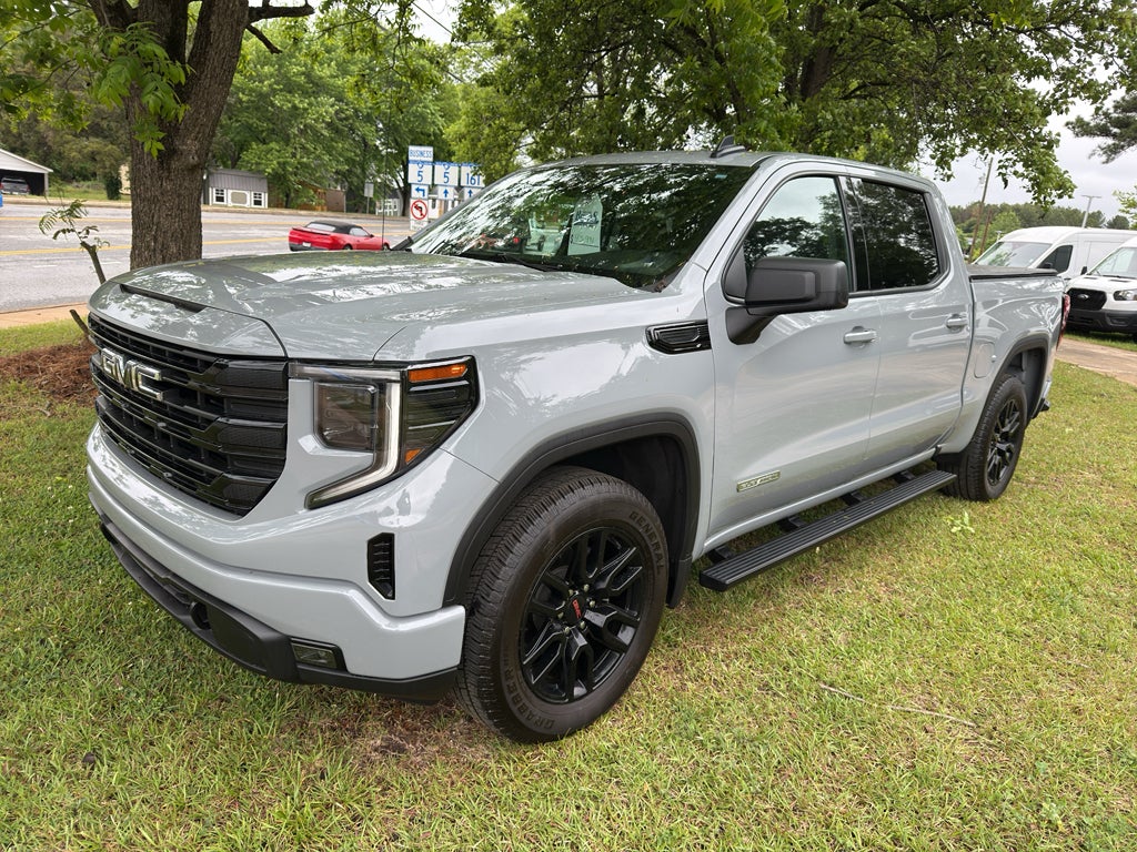 2024 GMC Sierra Elevation