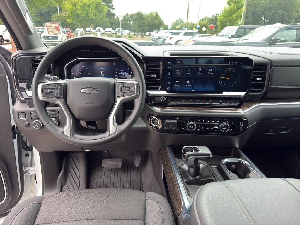 2024 Chevrolet Silverado LT Trail Boss