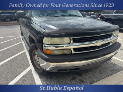 2003 Chevrolet Suburban Base