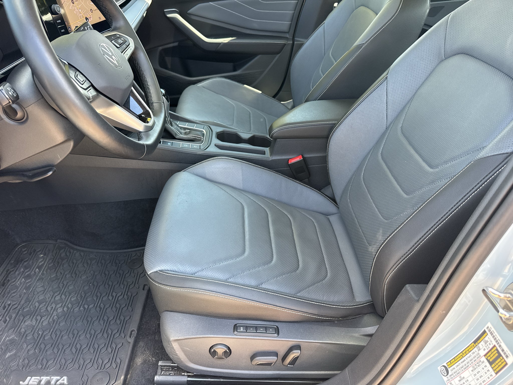 2025 Volkswagen Jetta SEL