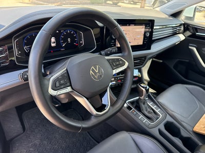 2025 Volkswagen Jetta SEL