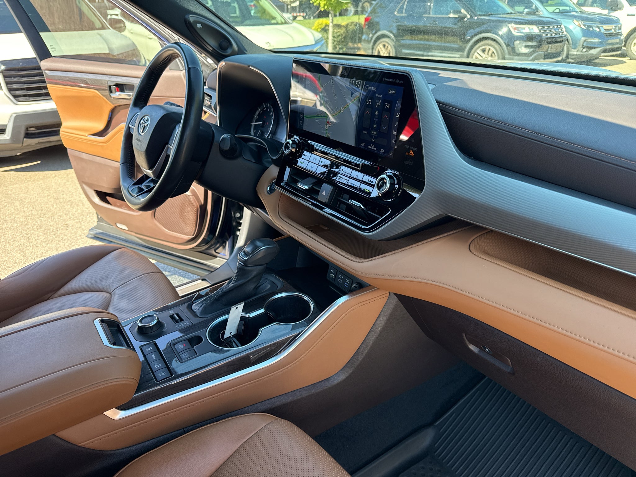 2022 Toyota Highlander Platinum