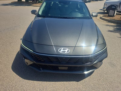 2024 Hyundai Elantra Limited