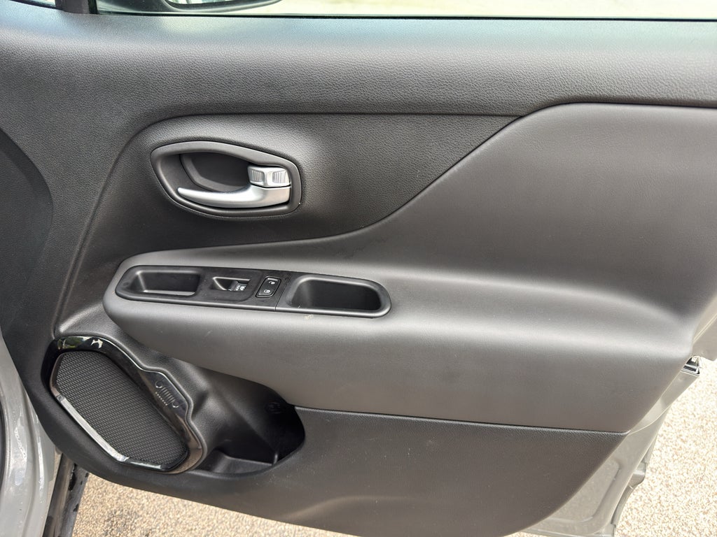 2020 Jeep Renegade Altitude