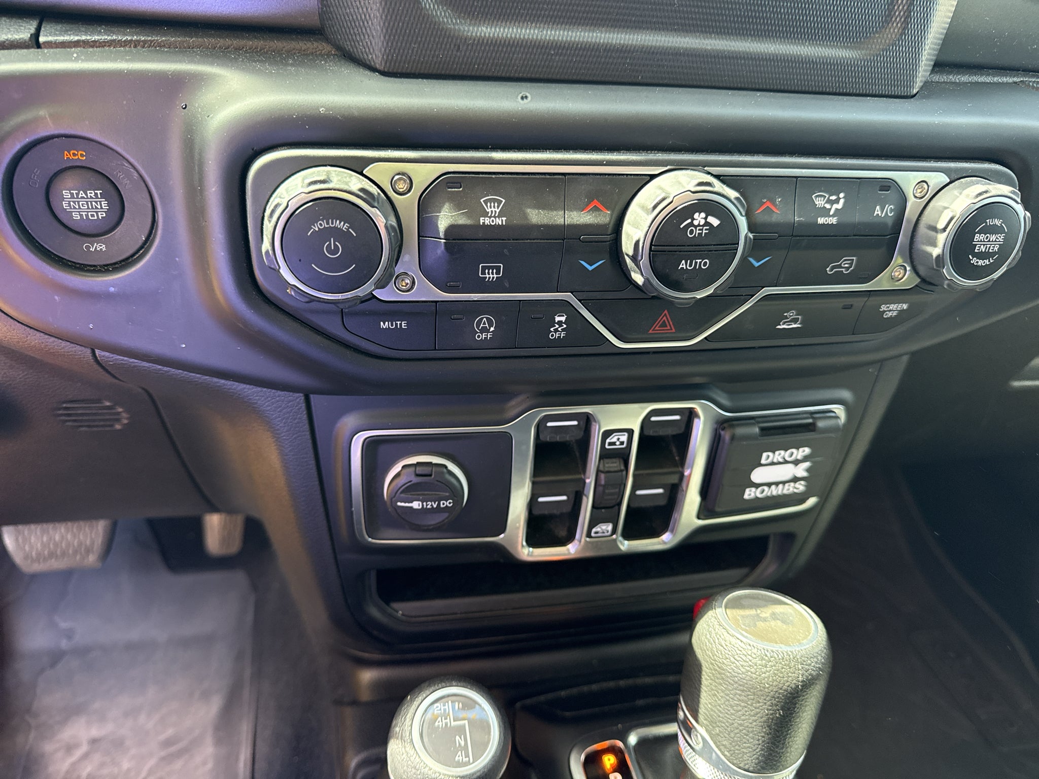 2023 Jeep Wrangler Willys