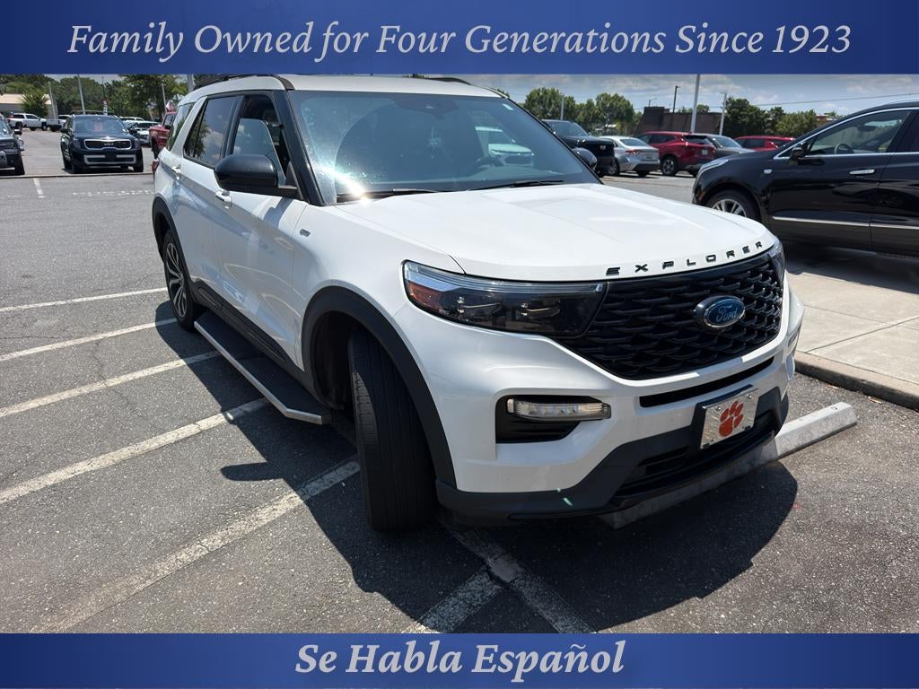 2022 Ford Explorer ST-Line