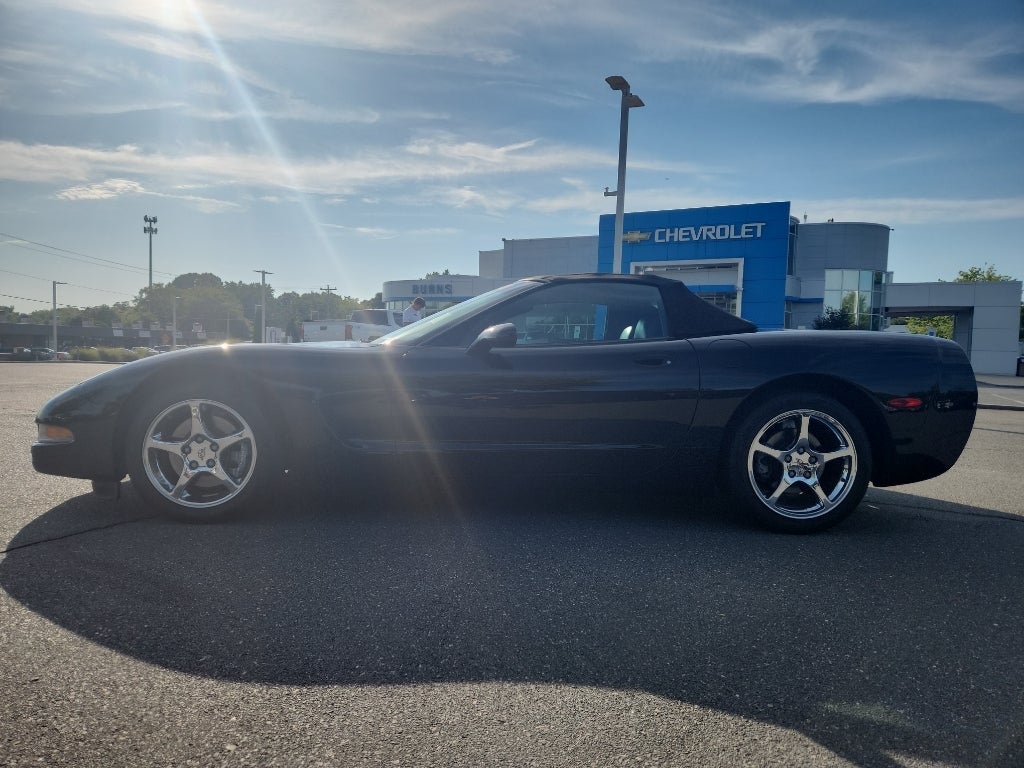 2000 Chevrolet Corvette 2dr Convertible