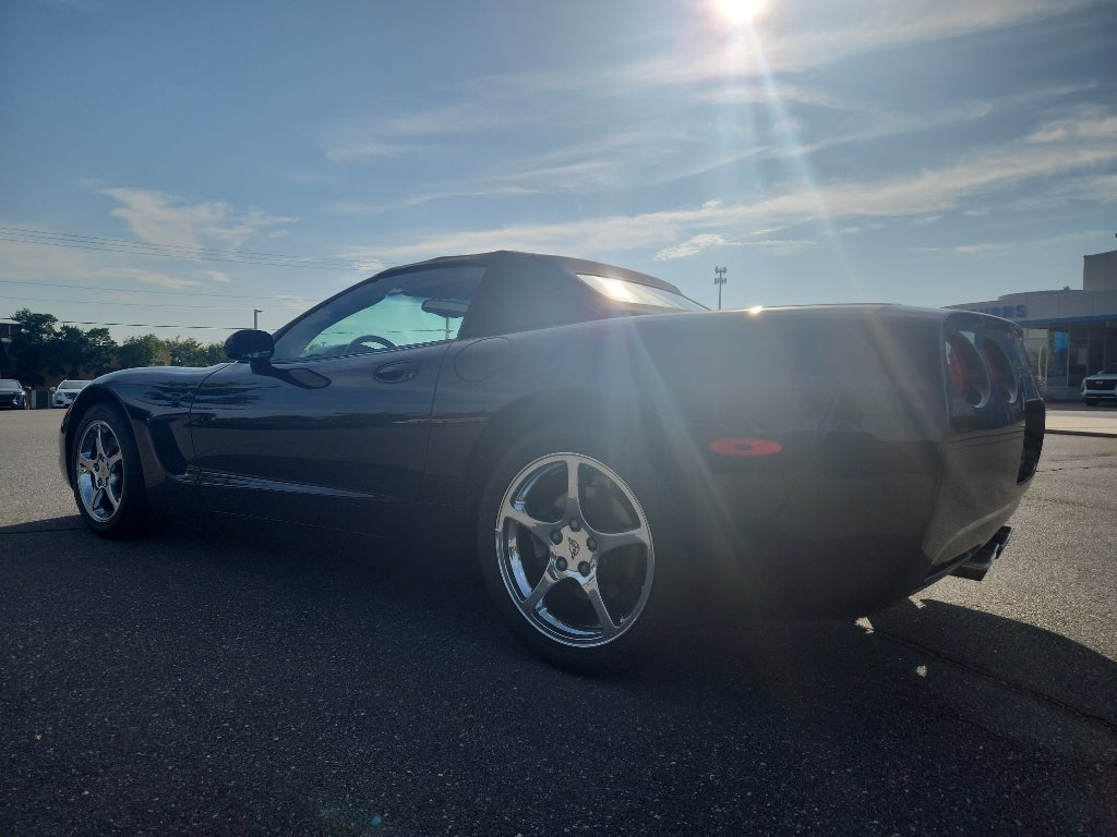 2000 Chevrolet Corvette 2dr Convertible