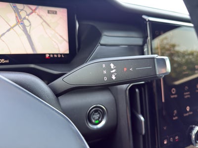 2025 GMC Acadia AT4