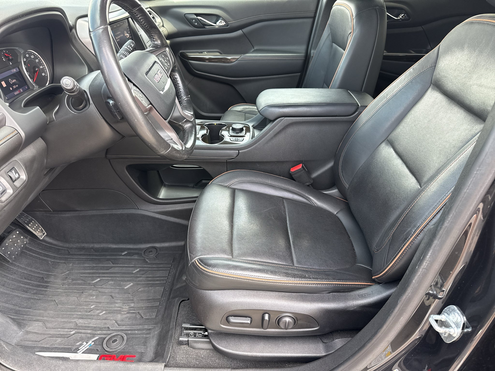 2020 GMC Acadia AT4