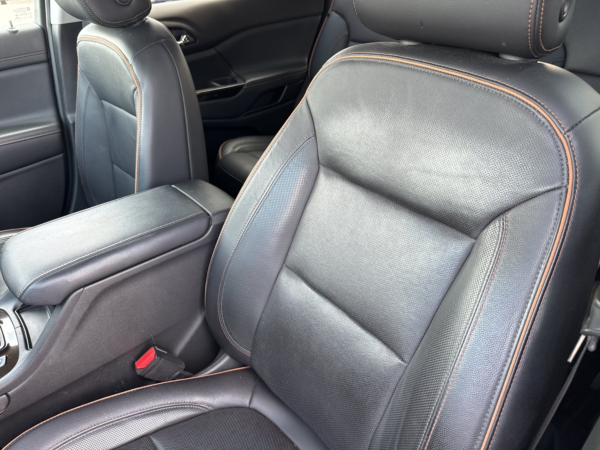 2020 GMC Acadia AT4