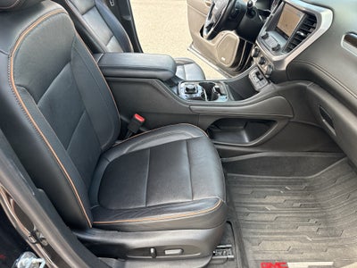2020 GMC Acadia AT4