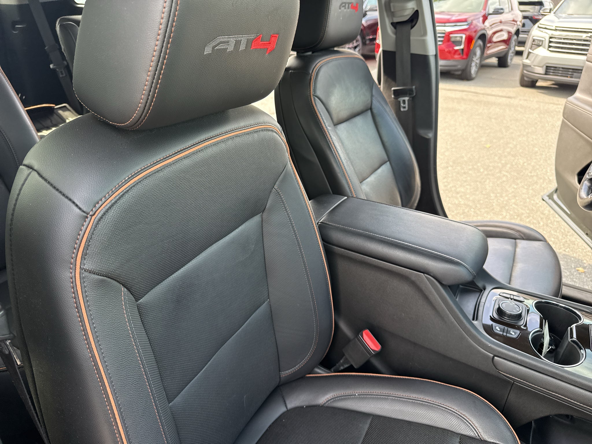2020 GMC Acadia AT4